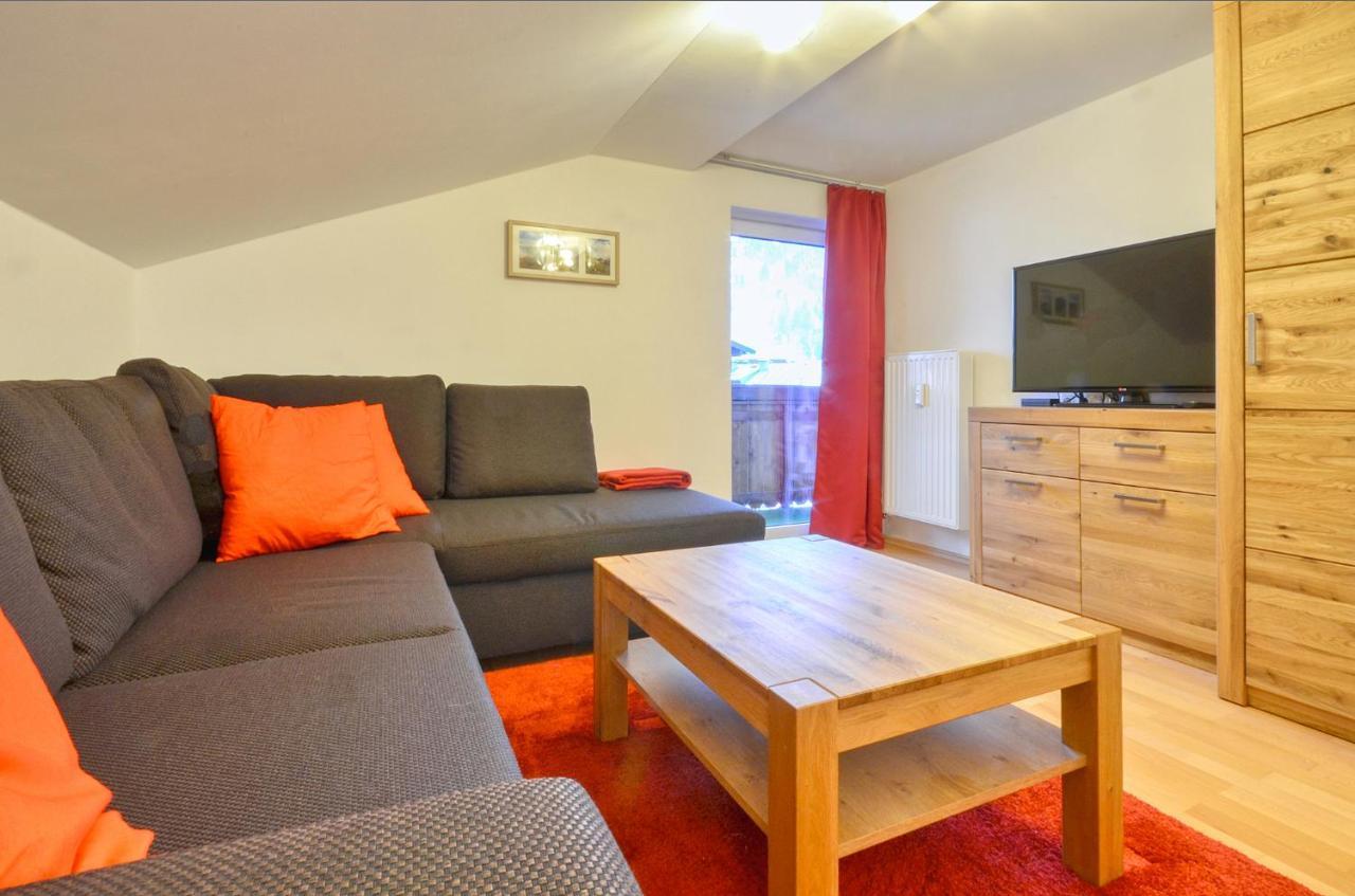 Apartment Lisa - By Alpen Apartments Zell am See Dış mekan fotoğraf